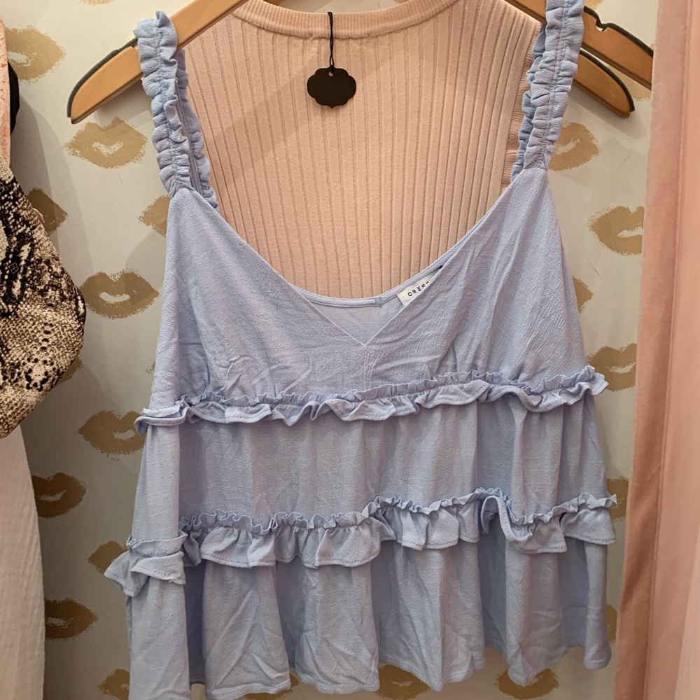 🌟 MUST GO 🌟 Crescent light blue ruffle babydoll tank